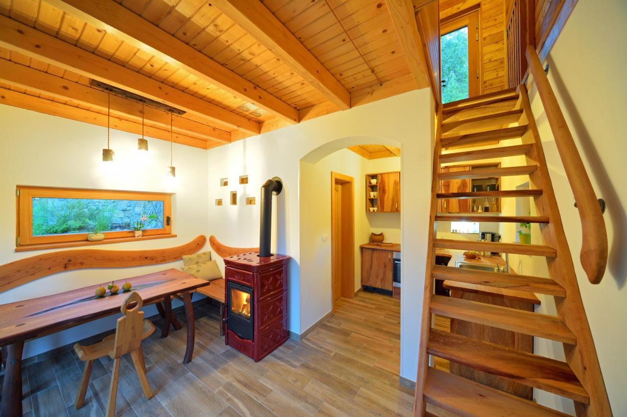 Granaries Pear & Walnut Villa Толмин Екстериор снимка